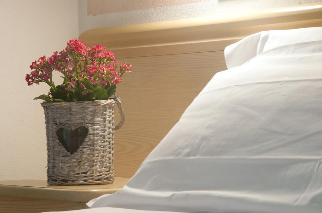 Piccolo Hotel Чезенатико Номер фото