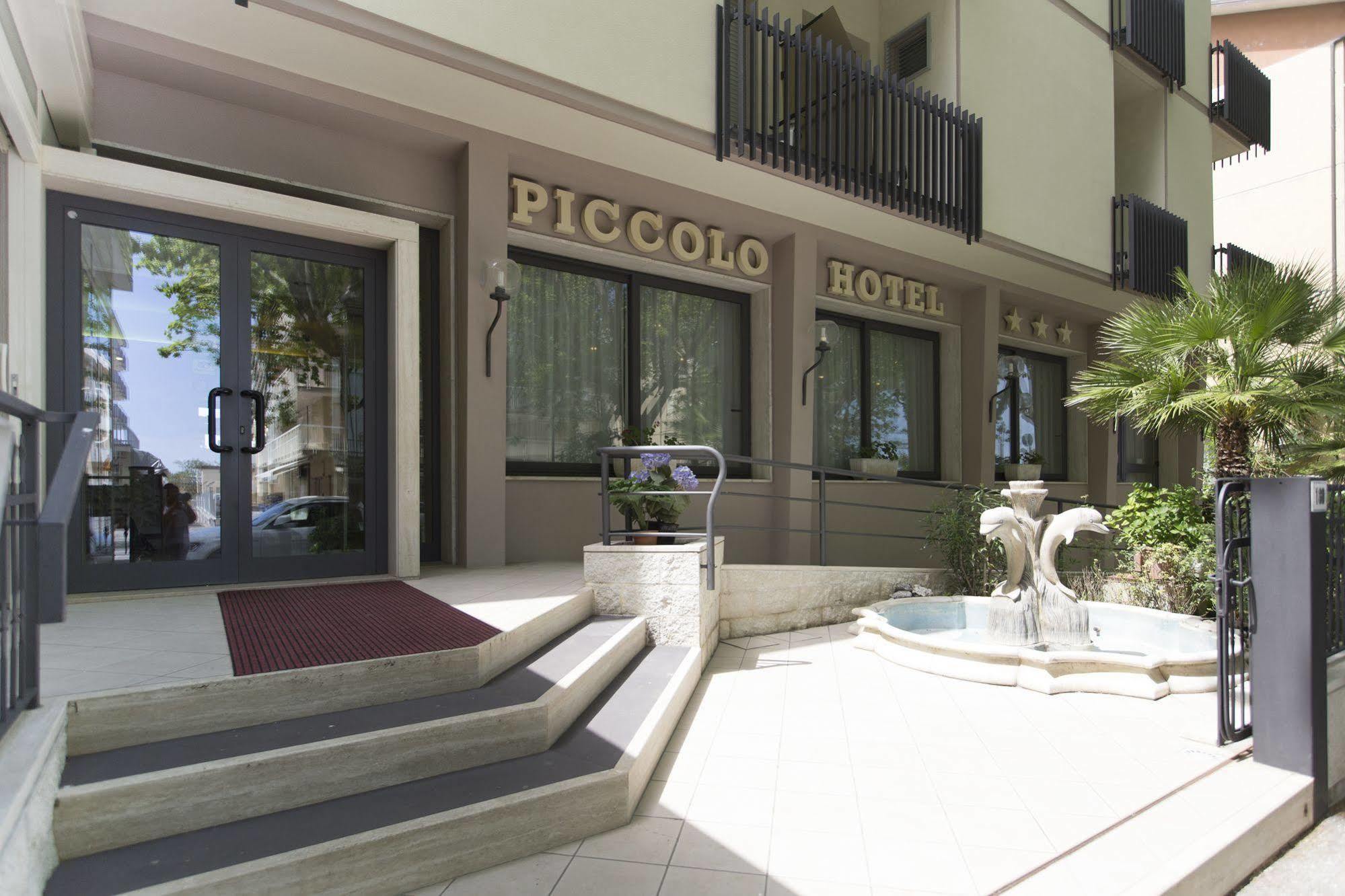 Piccolo Hotel Чезенатико Экстерьер фото